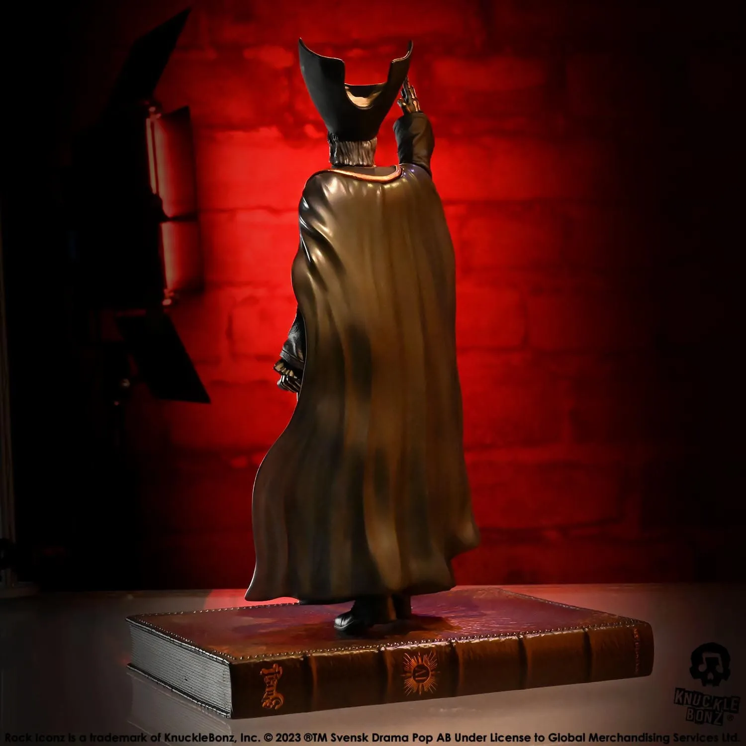 Knucklebonz Ghost Rock Iconz Papa Emeritus IV (Black Robes) Statue