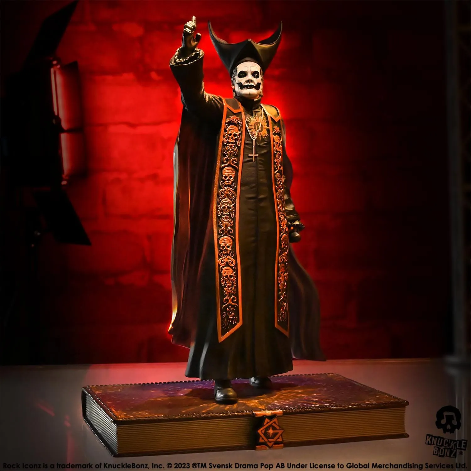 Knucklebonz Ghost Rock Iconz Papa Emeritus IV (Black Robes) Statue