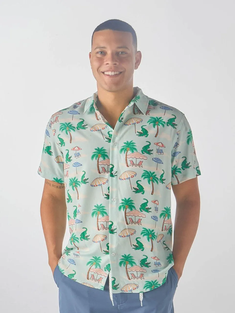 Men's Beach Gator Button Down (S-XXL)
