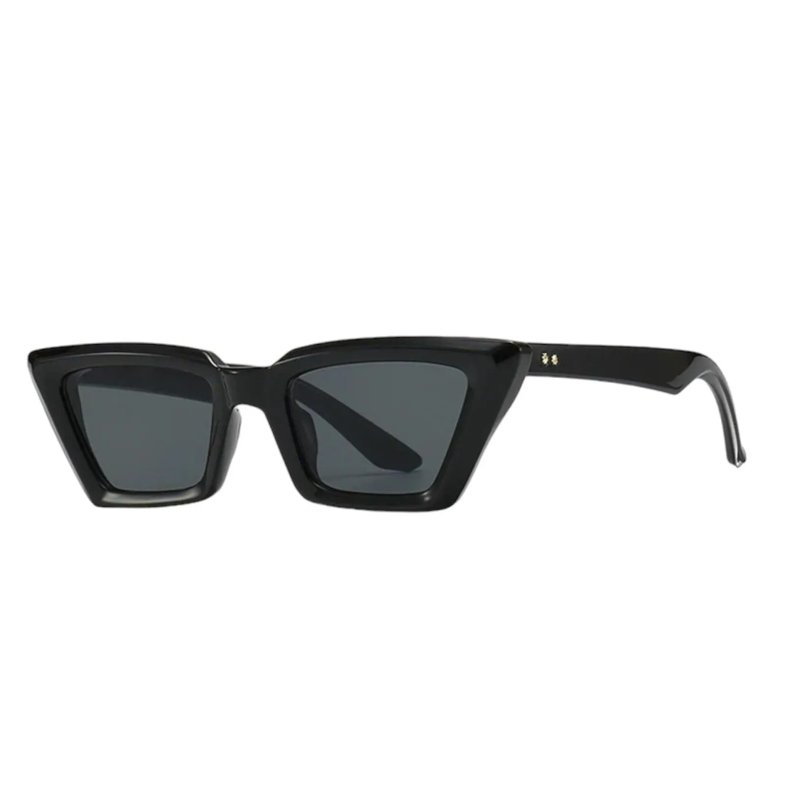 Minimalist Sunglasses for Effortless Everyday Chic