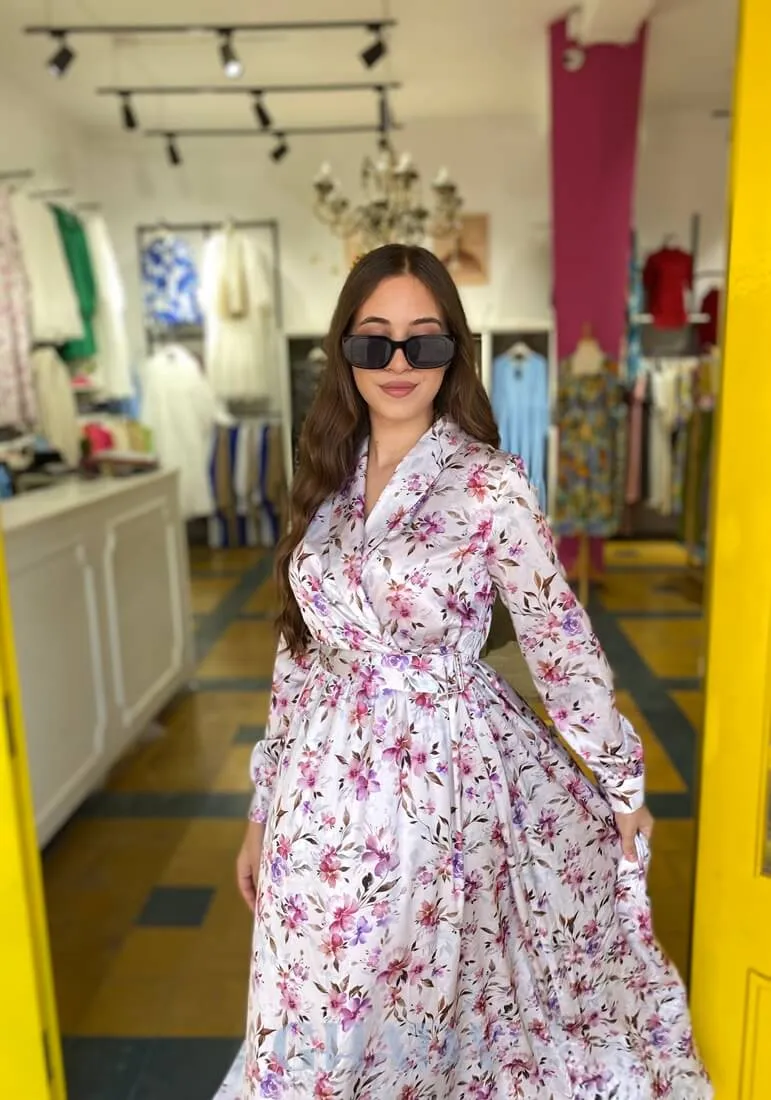 Robe blanche imprimée floral