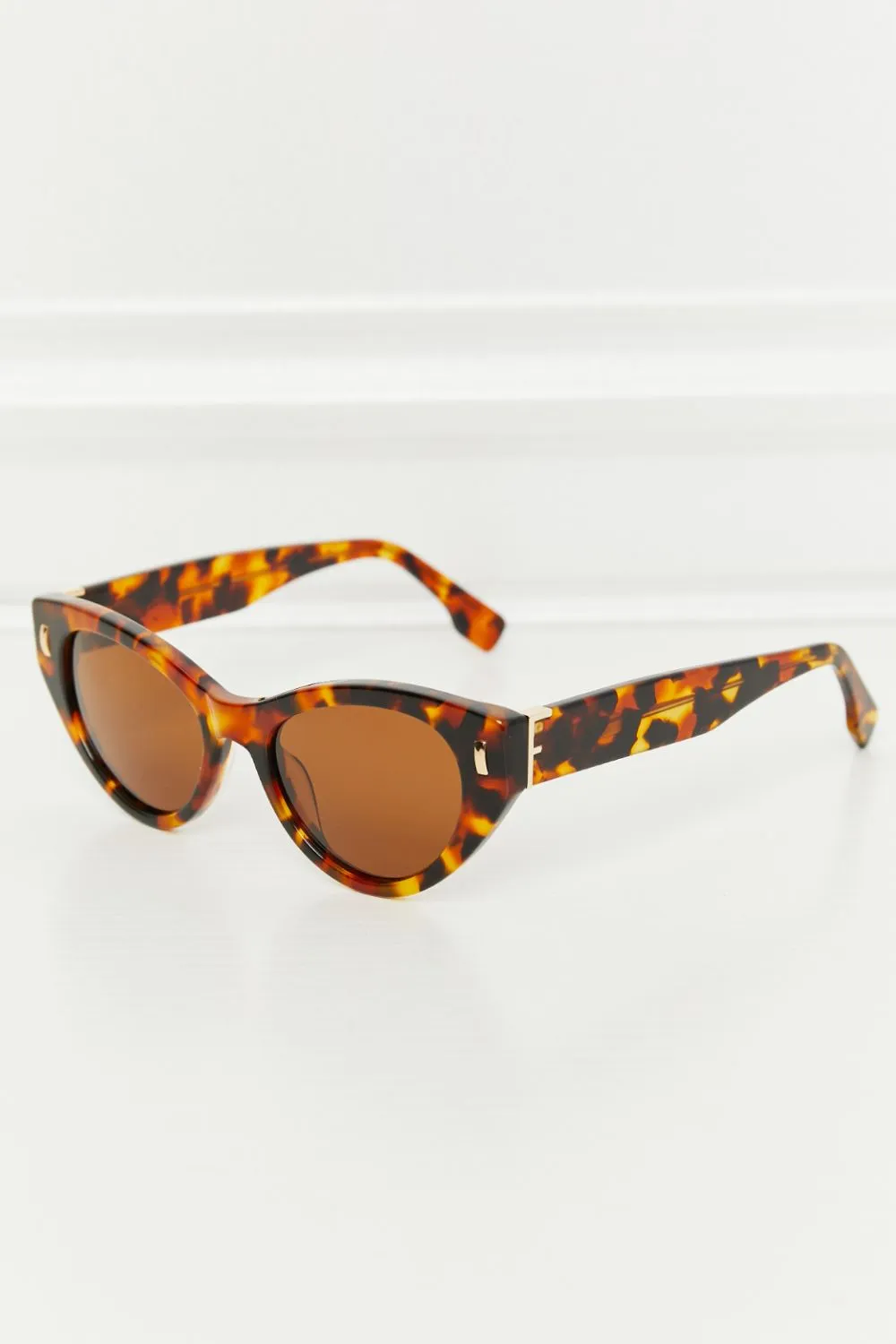 Tortoiseshell Acetate Frame Sunglass
