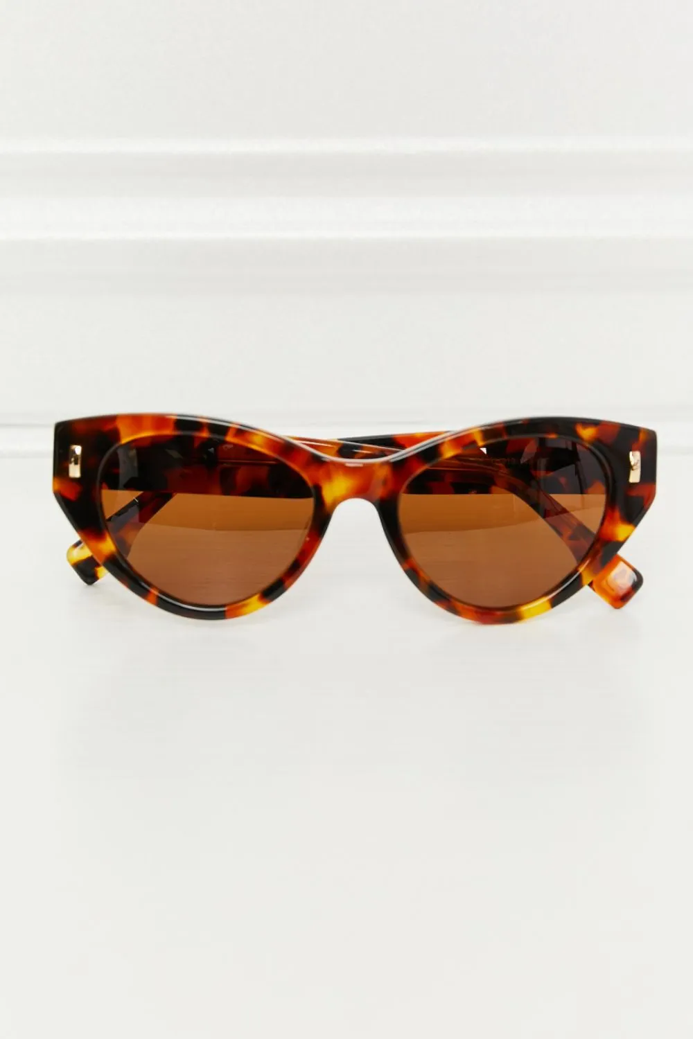 Tortoiseshell Acetate Frame Sunglass