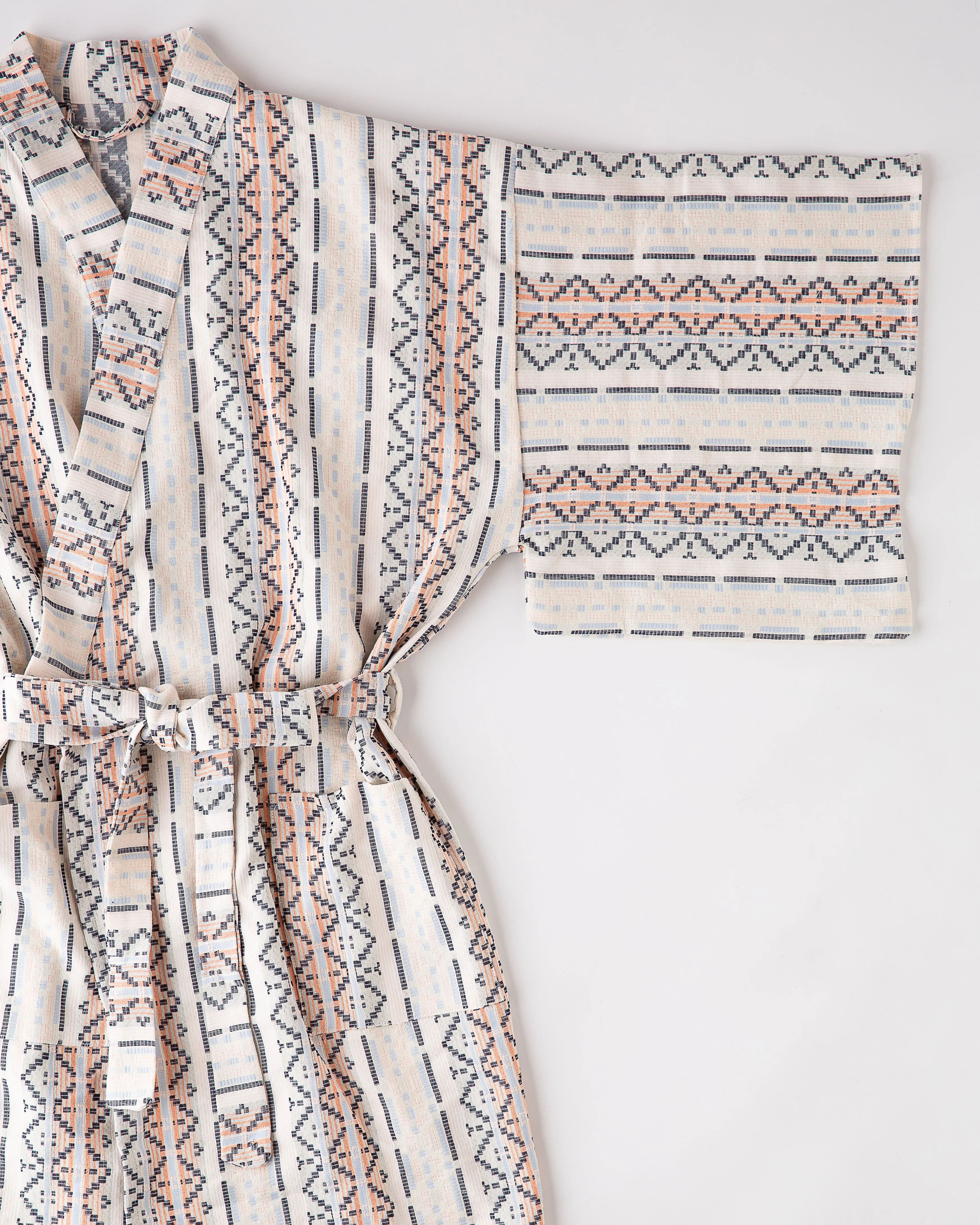 Tupas Robe
